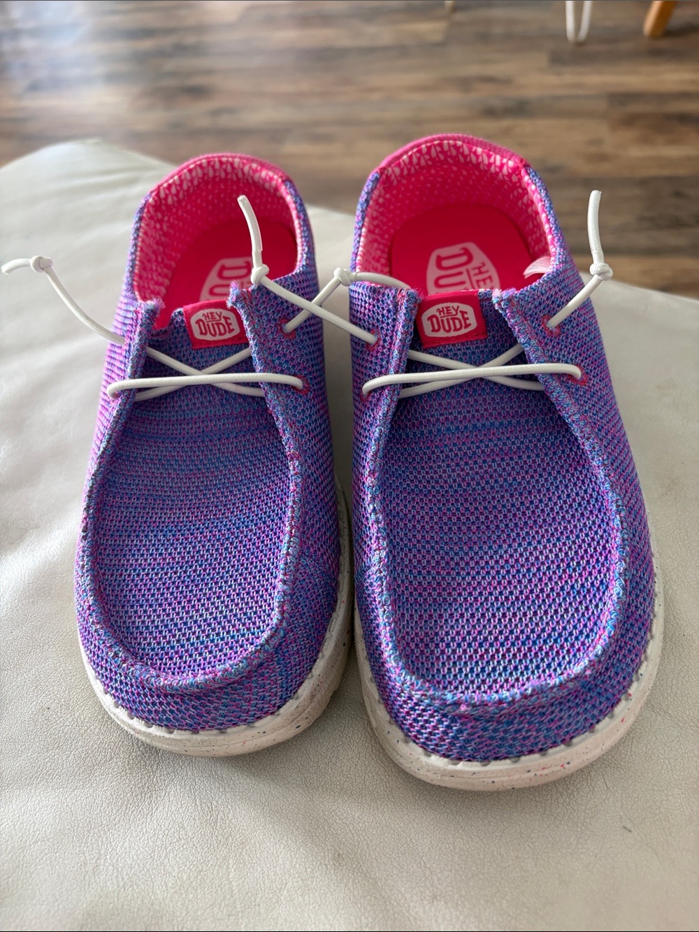Hey Dude Girls Junior Size 6